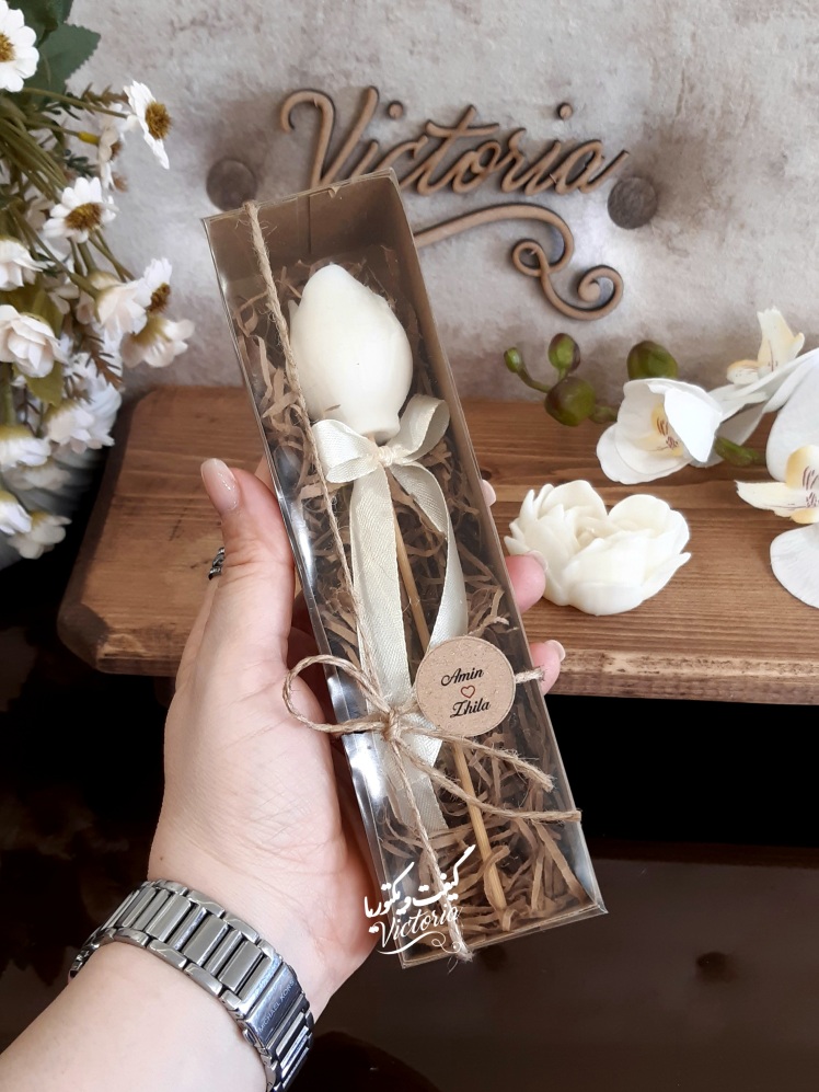گیفت شاخه شمع گل لاله